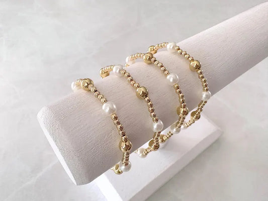 The Timeless Pearl Bracelet