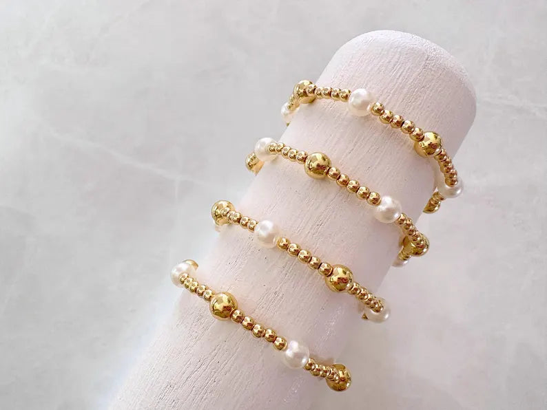The Timeless Pearl Bracelet