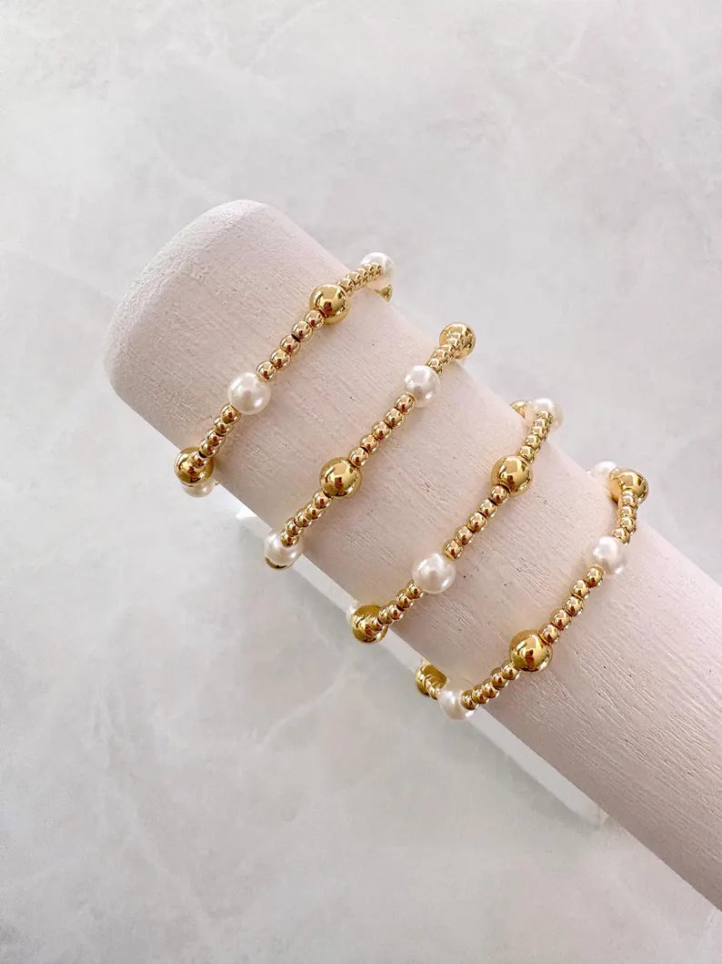 The Timeless Pearl Bracelet